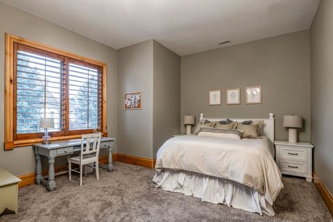 Tiny photo for 5083 S CLARENDEN PL E, Holladay, UT 84117 (MLS # 2139280)