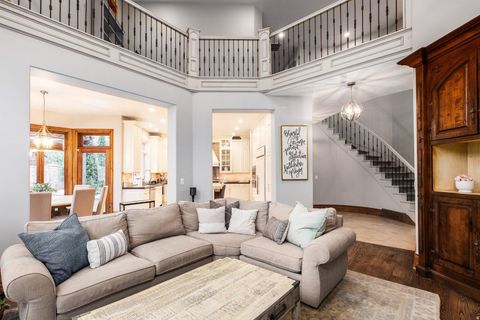 Tiny photo for 5083 S CLARENDEN PL E, Holladay, UT 84117 (MLS # 2139280)