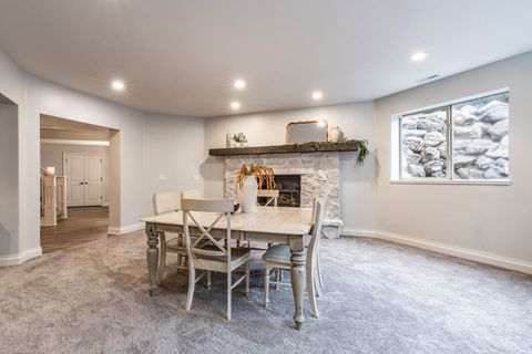 Tiny photo for 5083 S CLARENDEN PL E, Holladay, UT 84117 (MLS # 2139280)