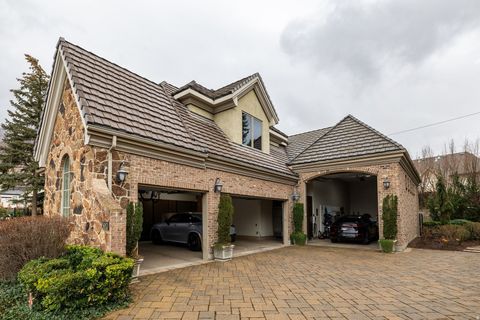 Tiny photo for 5083 S CLARENDEN PL E, Holladay, UT 84117 (MLS # 2139280)