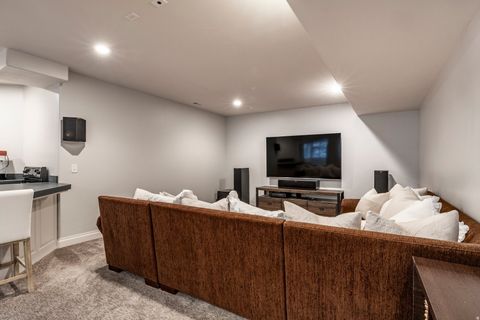 Tiny photo for 5083 S CLARENDEN PL E, Holladay, UT 84117 (MLS # 2139280)