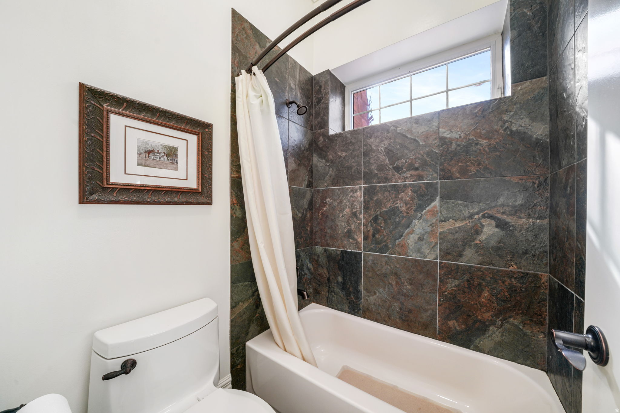 COTTAGES AT HOBBLE CREEK MHD - Residential