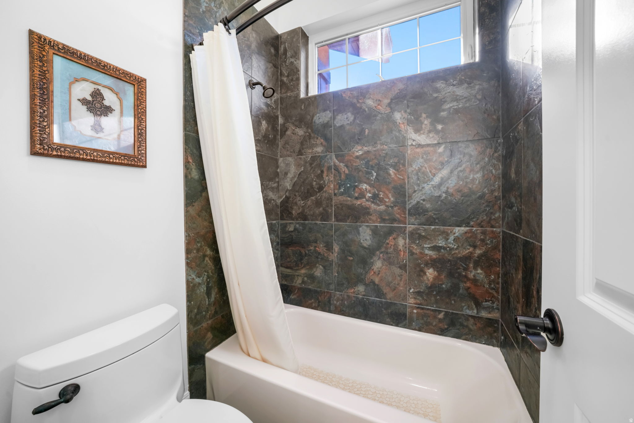 COTTAGES AT HOBBLE CREEK MHD - Residential