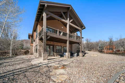 Tiny photo for 82 N MEADOW DR N, Springville, UT 84663 (MLS # 2143642)