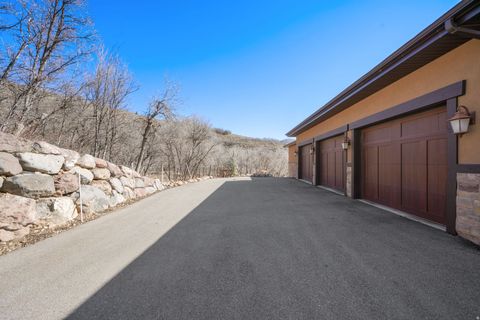 Tiny photo for 82 N MEADOW DR N, Springville, UT 84663 (MLS # 2143642)