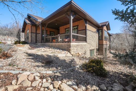 Tiny photo for 82 N MEADOW DR N, Springville, UT 84663 (MLS # 2143642)