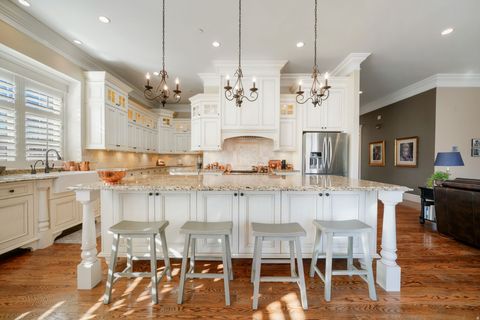 Tiny photo for 82 N MEADOW DR N, Springville, UT 84663 (MLS # 2143642)