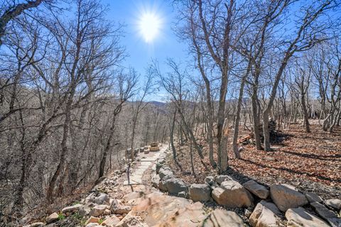 Tiny photo for 82 N MEADOW DR N, Springville, UT 84663 (MLS # 2143642)