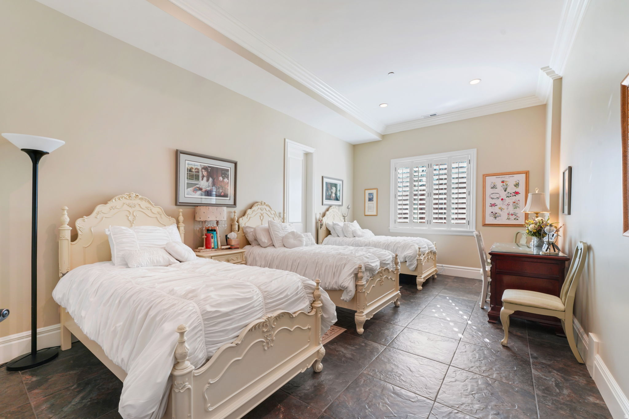 COTTAGES AT HOBBLE CREEK MHD - Residential