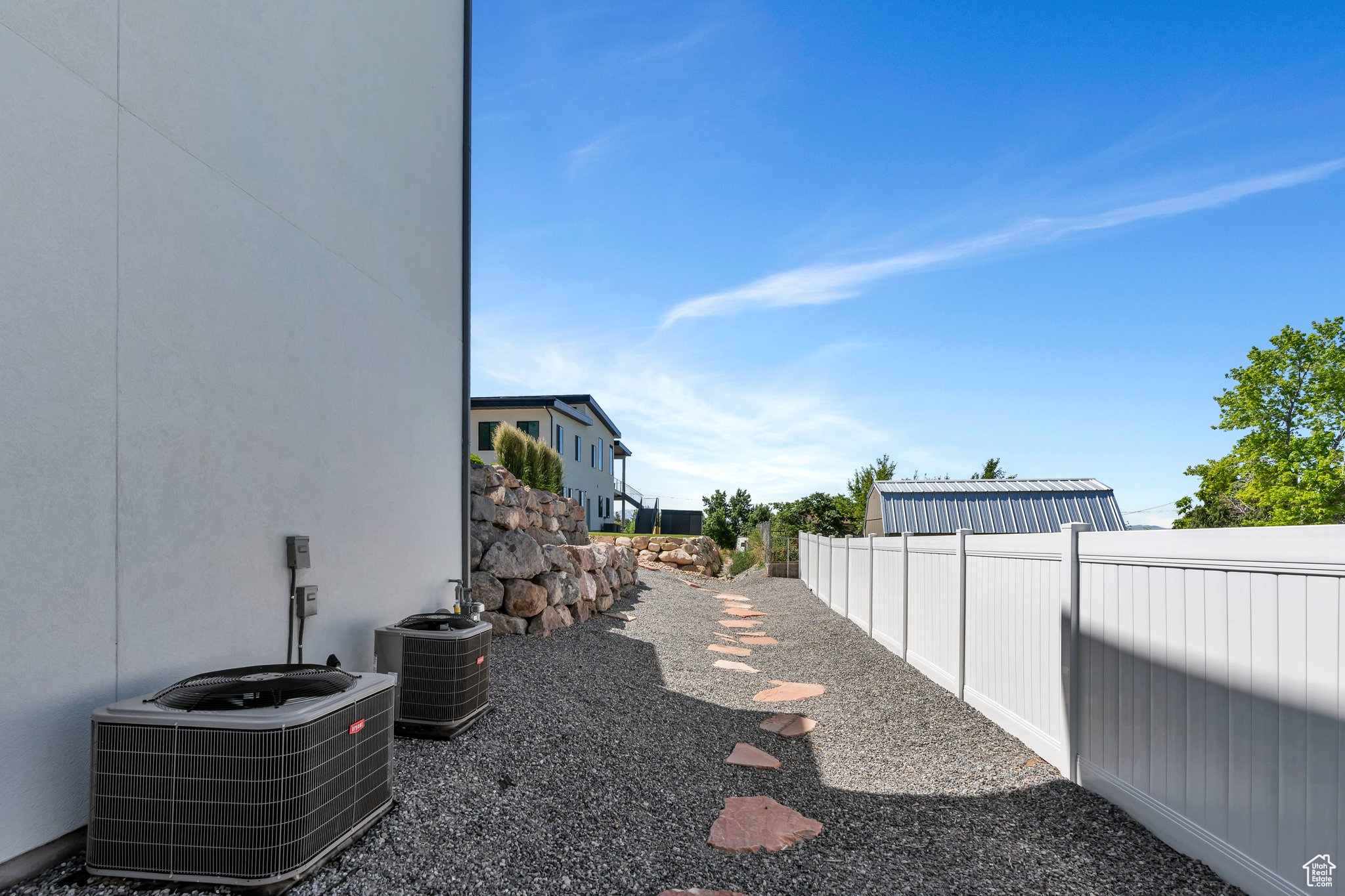ASHLYN LANE - Residential