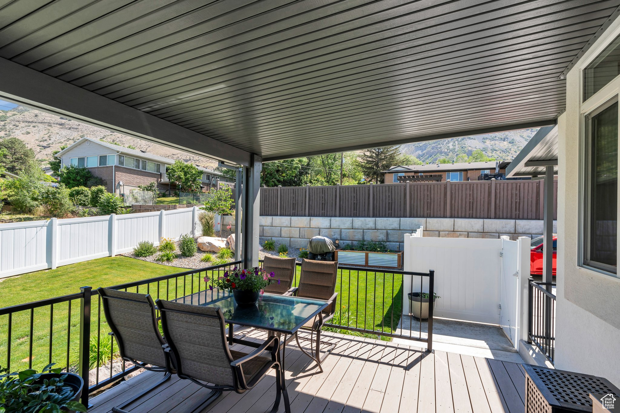 ASHLYN LANE - Residential