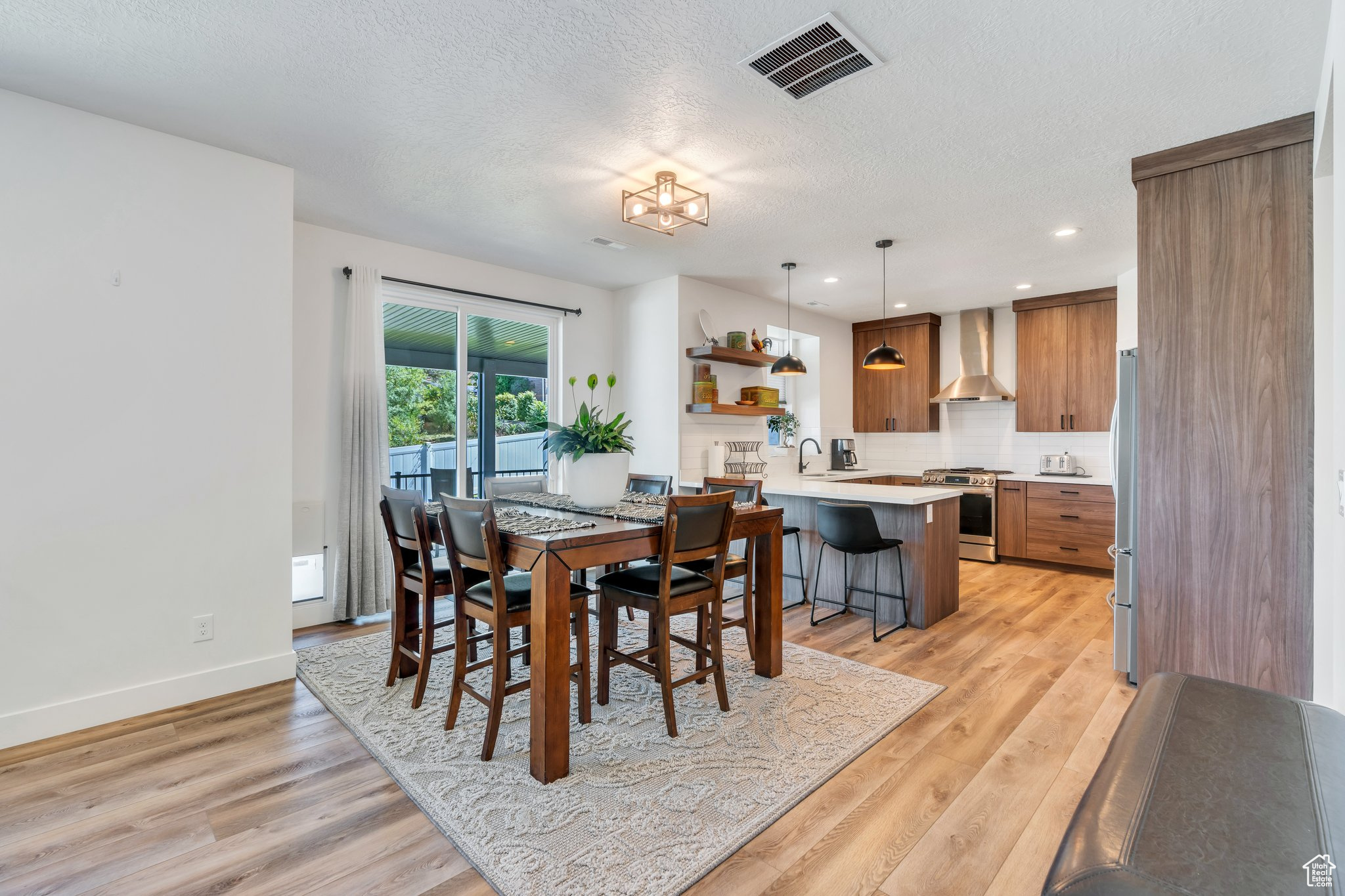 ASHLYN LANE - Residential