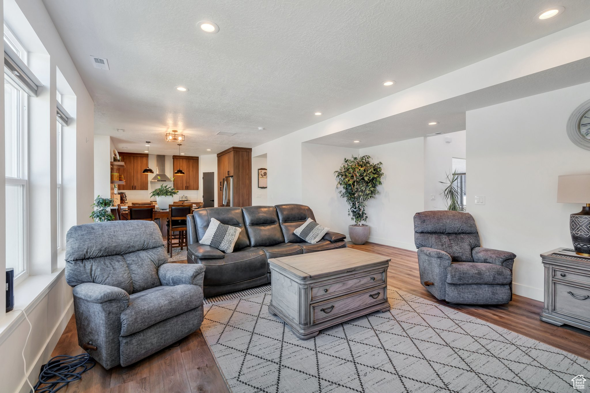ASHLYN LANE - Residential