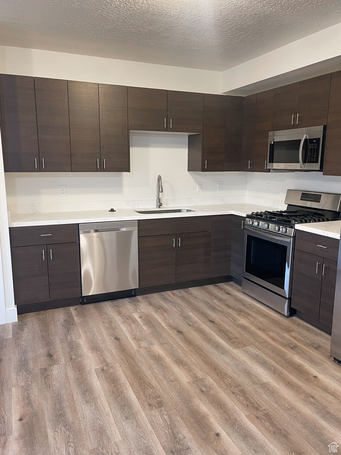 ASHLYN LANE - Residential