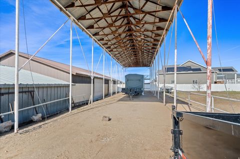 Tiny photo for 2298 W 800 N, Clinton, UT 84015 (MLS # 2138642)