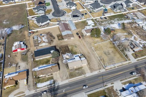 Tiny photo for 2298 W 800 N, Clinton, UT 84015 (MLS # 2138642)