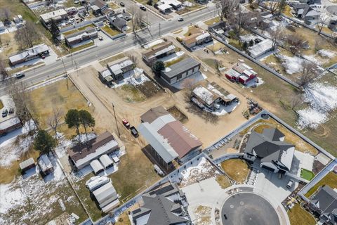 Tiny photo for 2298 W 800 N, Clinton, UT 84015 (MLS # 2138642)