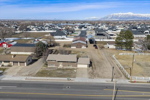 Tiny photo for 2298 W 800 N, Clinton, UT 84015 (MLS # 2138642)