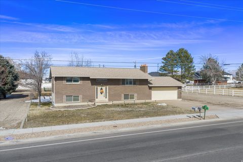 Tiny photo for 2298 W 800 N, Clinton, UT 84015 (MLS # 2138642)