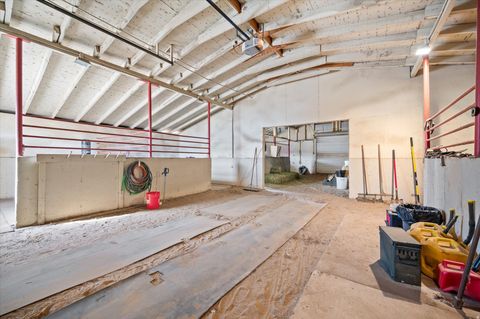 Tiny photo for 2298 W 800 N, Clinton, UT 84015 (MLS # 2138642)