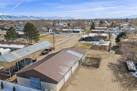 Tiny photo for 2298 W 800 N, Clinton, UT 84015 (MLS # 2138642)