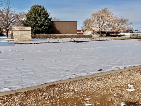 Tiny photo for 2298 W 800 N, Clinton, UT 84015 (MLS # 2138642)