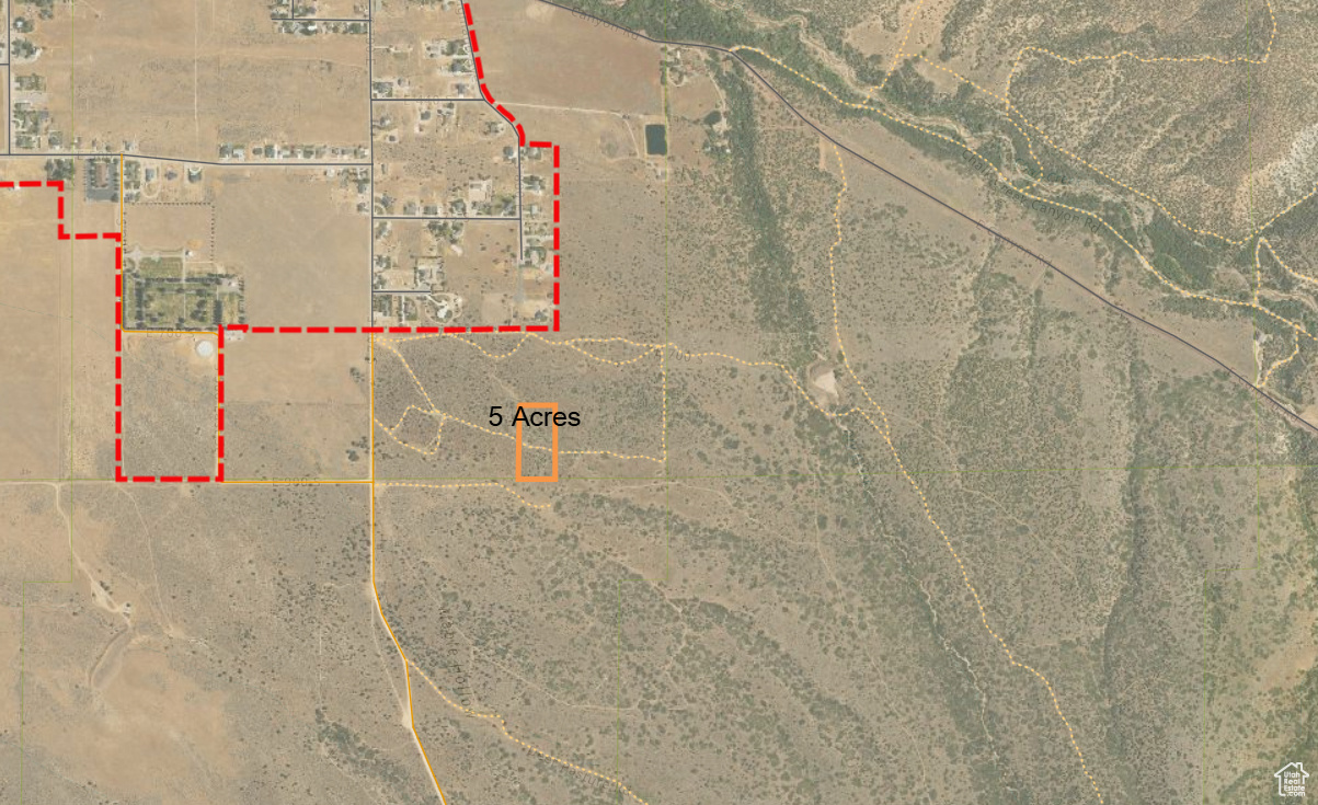 SE1/4 SEC 28, T21S, R4W - Land