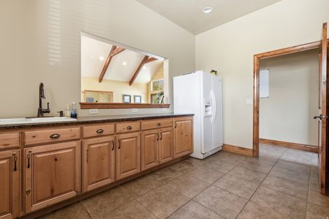 Tiny photo for 4444 S CROSS CREEK ROAD #19A RD, West Haven, UT 84401 (MLS # 2169637)