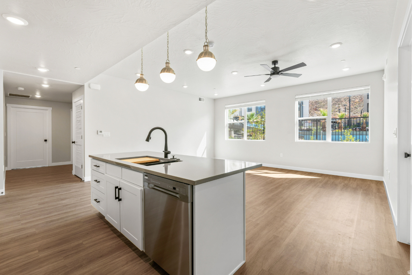 CORAL SPRINGS CONDOMINIUMS - Residential