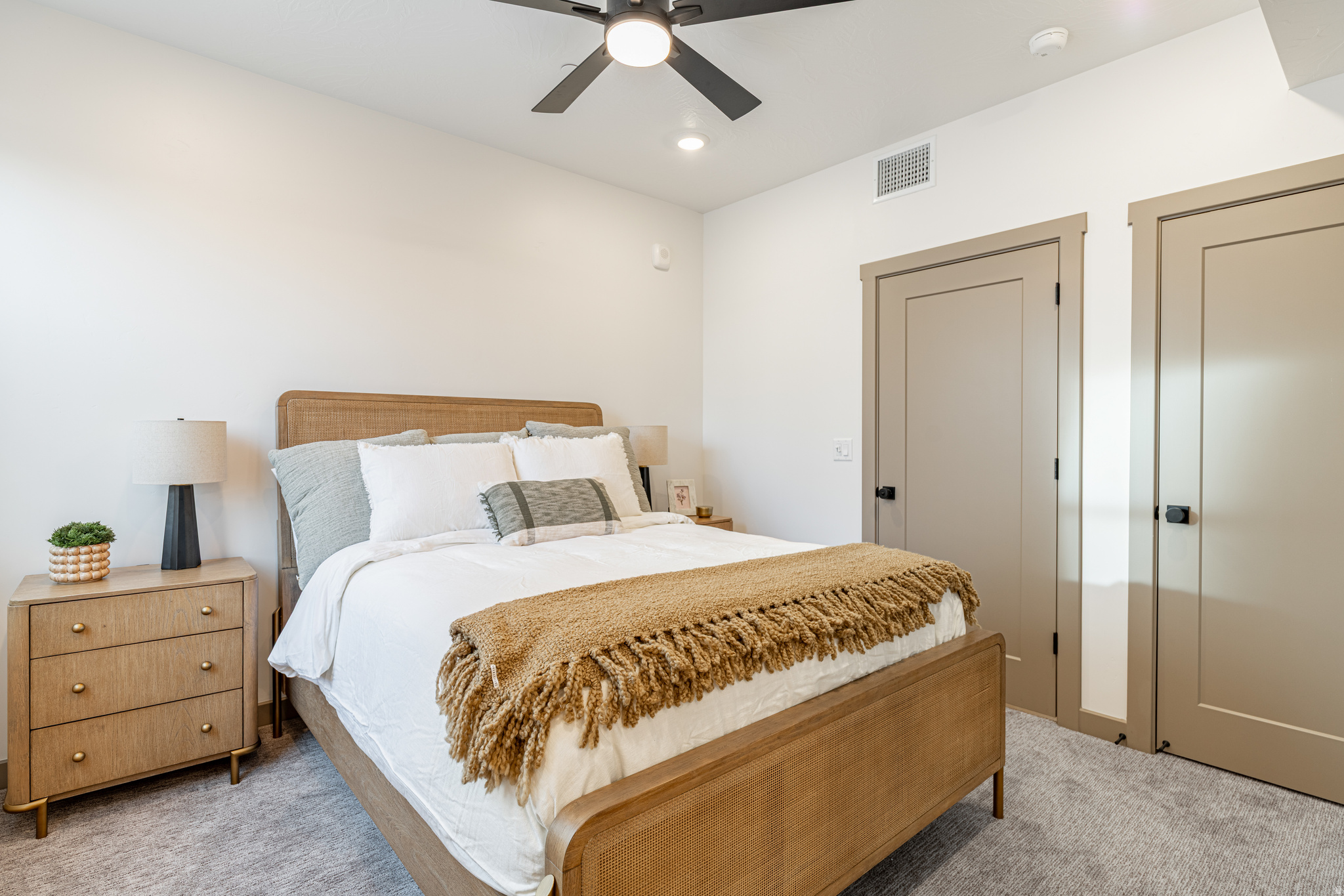 CORAL SPRINGS CONDOMINIUMS - Residential