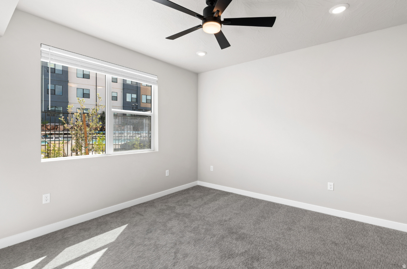 CORAL SPRINGS CONDOMINIUMS - Residential