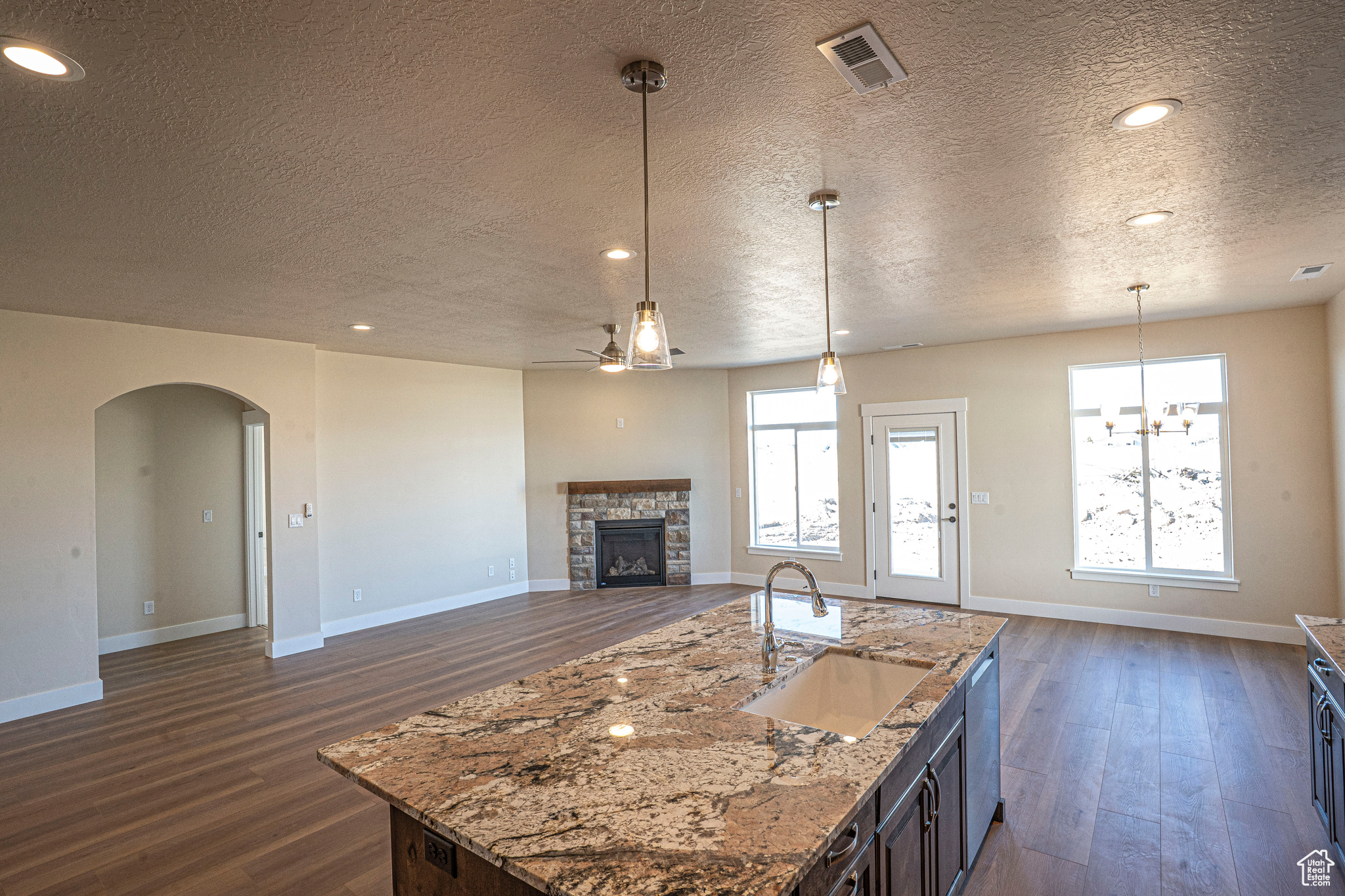 TAYLOR LANDING - Residential