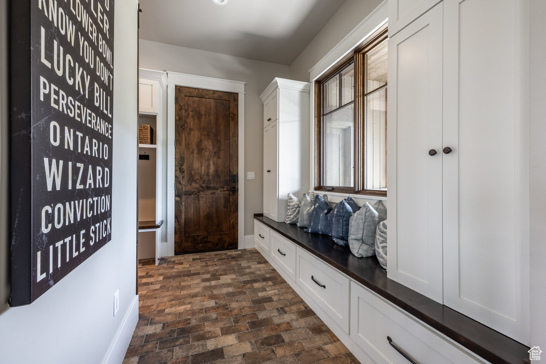 RED LEDGES - Residential