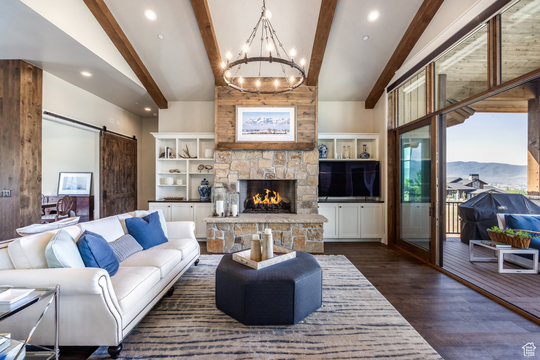 RED LEDGES - Residential