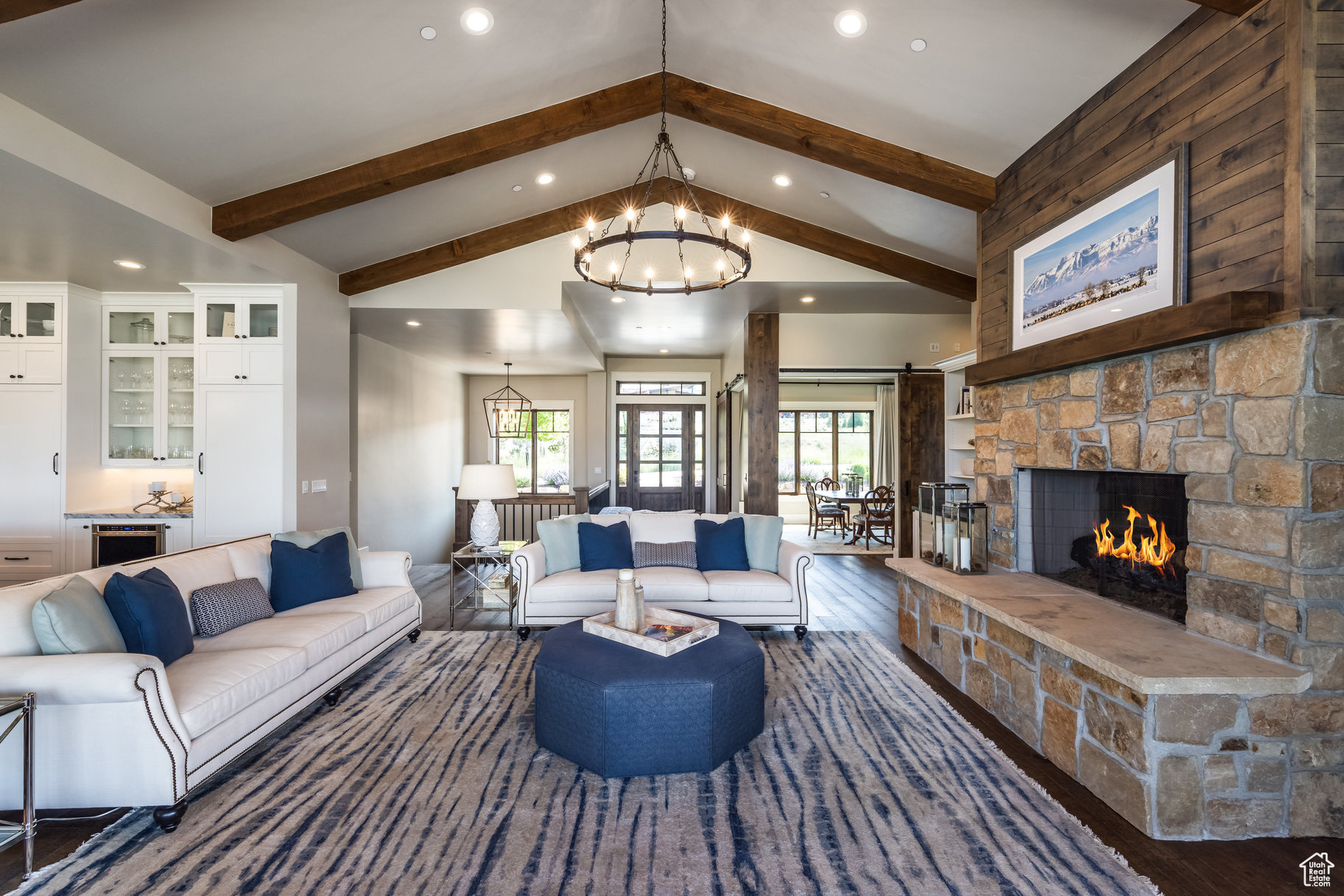 RED LEDGES - Residential