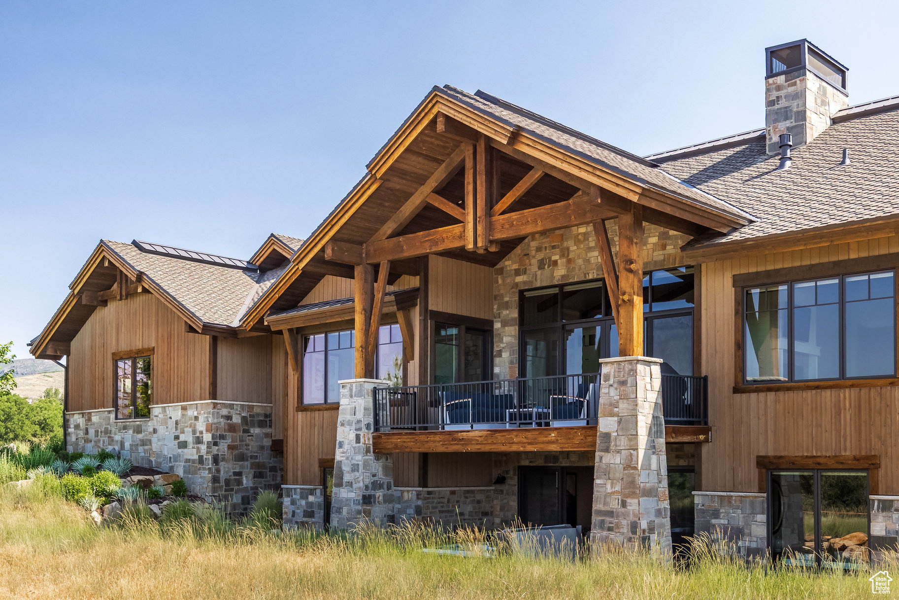 RED LEDGES - Residential