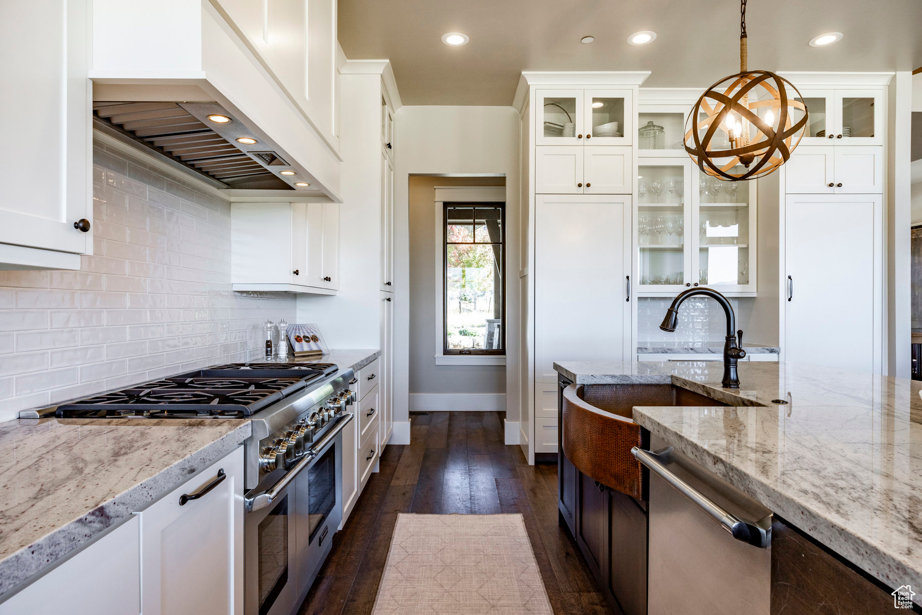 RED LEDGES - Residential