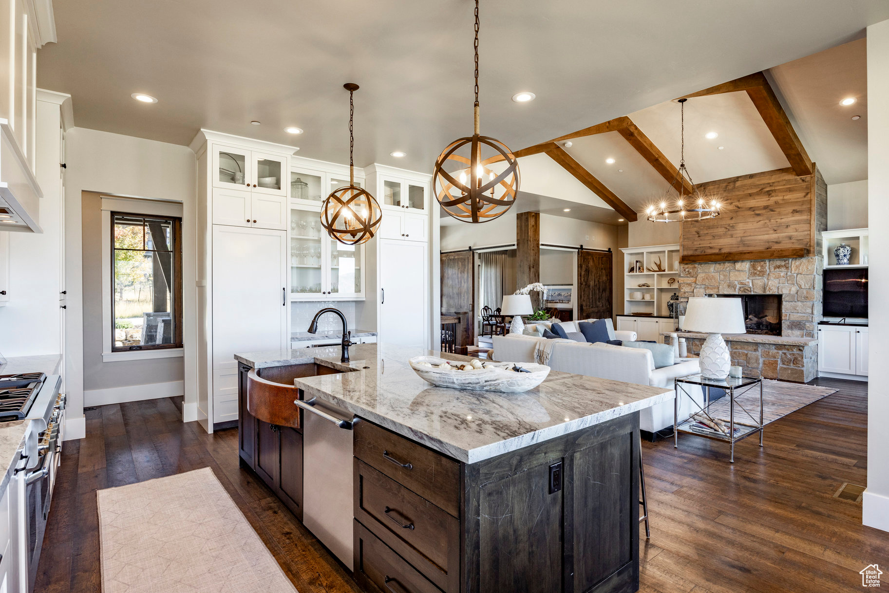 RED LEDGES - Residential