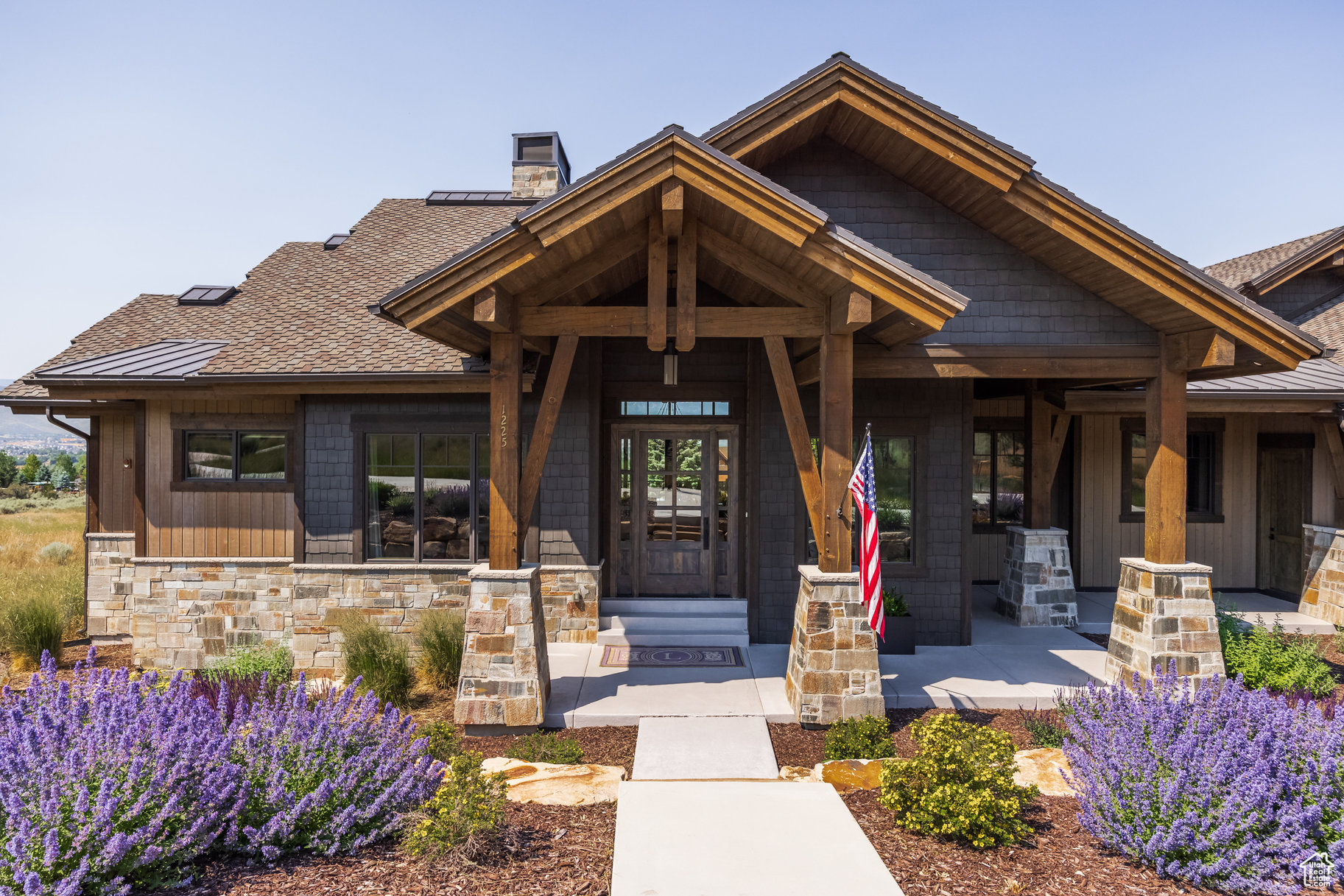 RED LEDGES - Residential