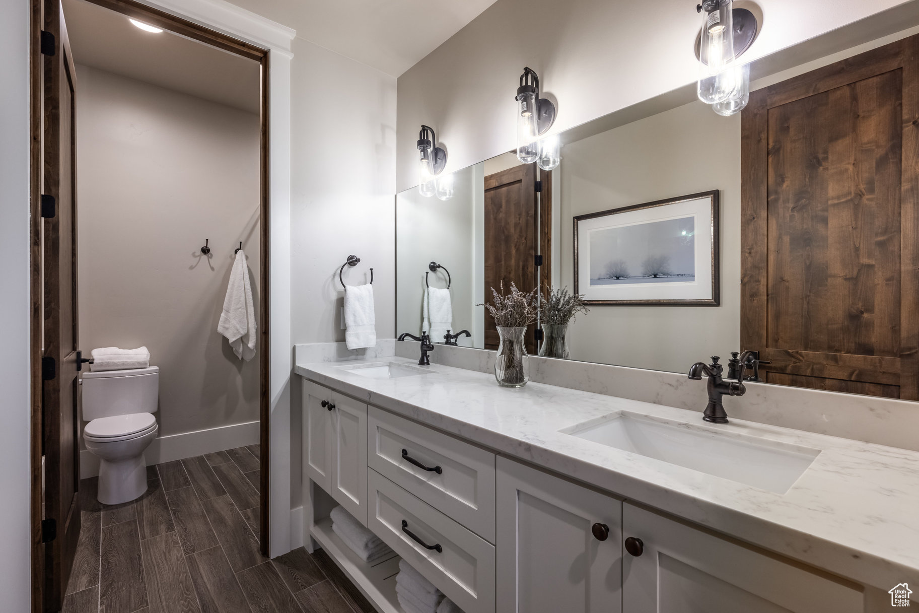 RED LEDGES - Residential