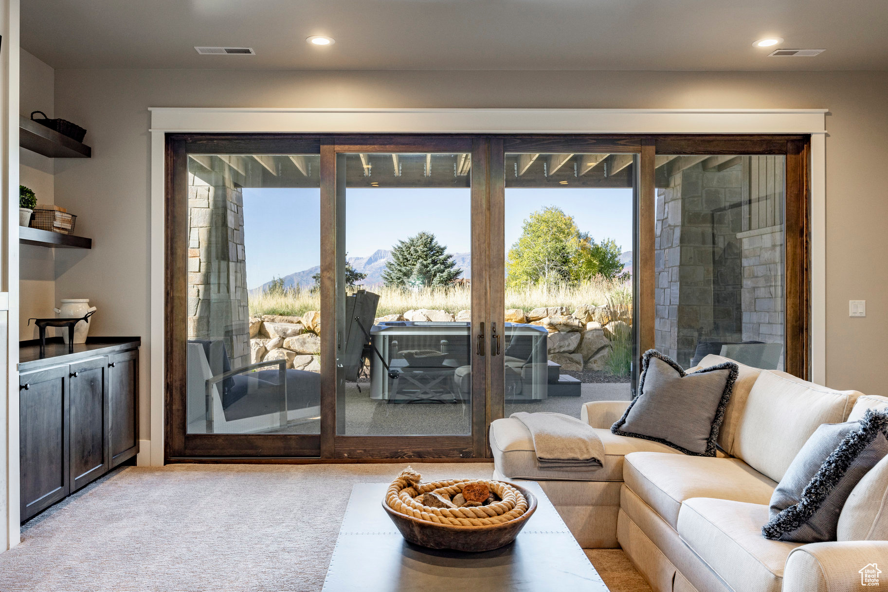 RED LEDGES - Residential