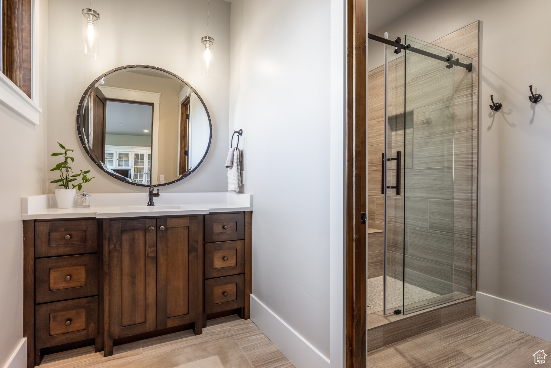 RED LEDGES - Residential