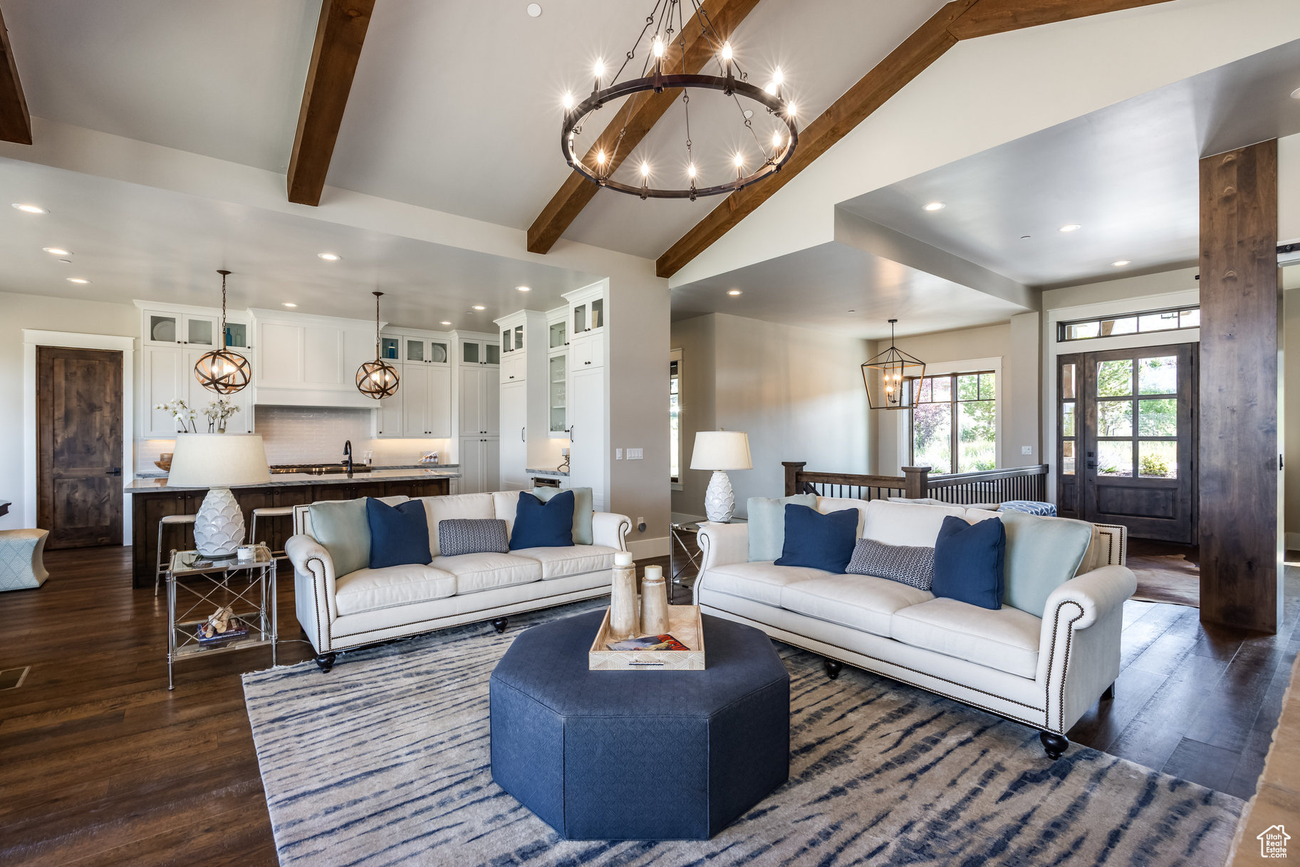 RED LEDGES - Residential