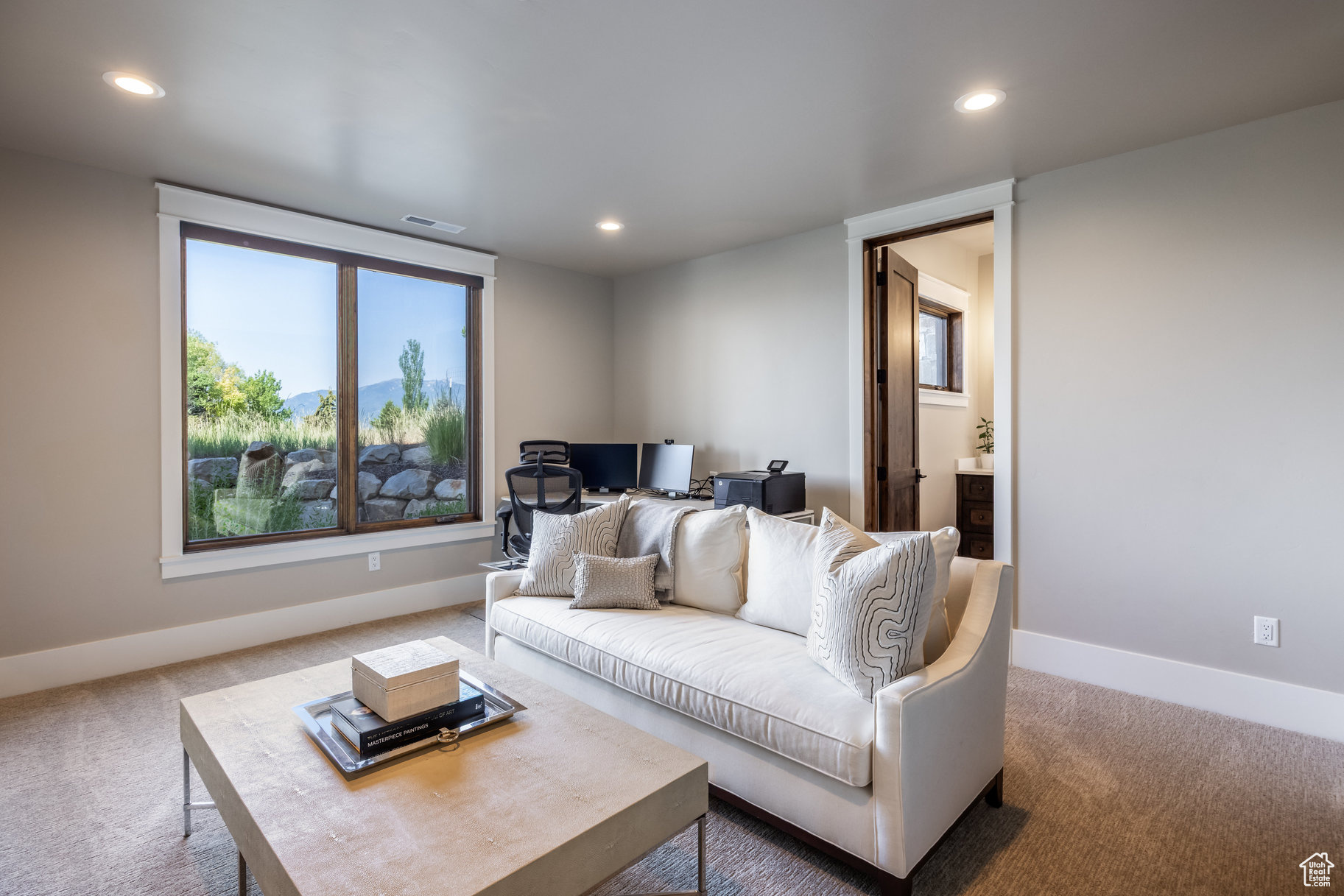 RED LEDGES - Residential