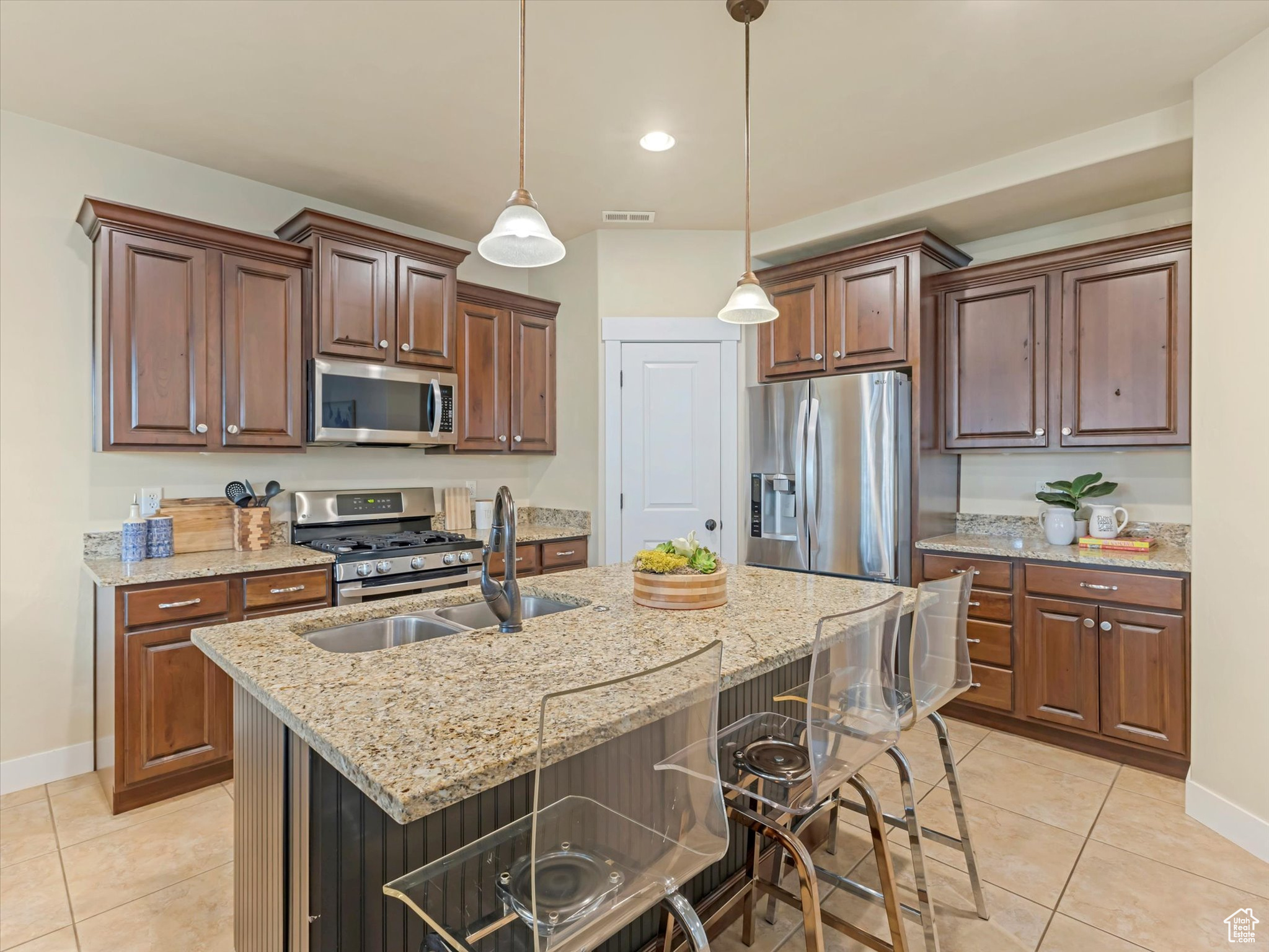 QUARRY BEND - Residential