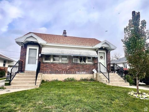 Photo of 7659 S LINCOLN ST, Midvale, UT 84047 (MLS # 2097142) Photo of 7659 S LINCOLN ST, Midvale, UT 84047 (MLS # 2097142)