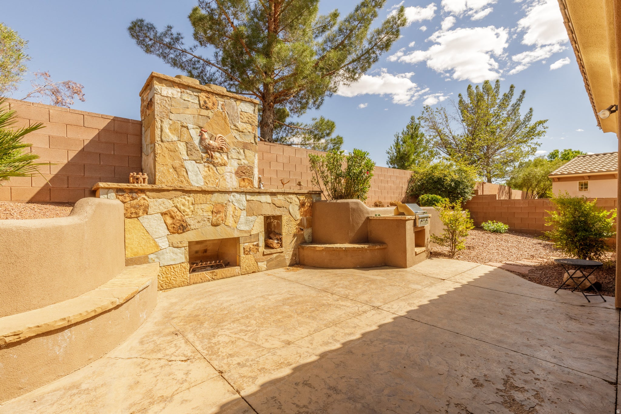 PINE BROOK 3 - Residential