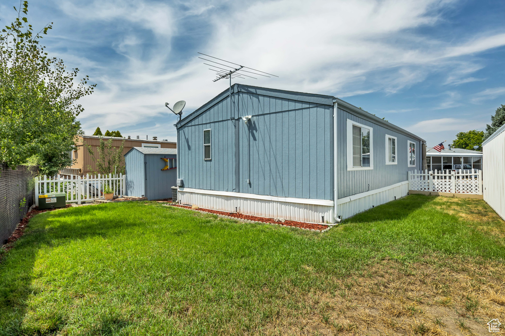 MAJESTIC MEADOWS - Residential