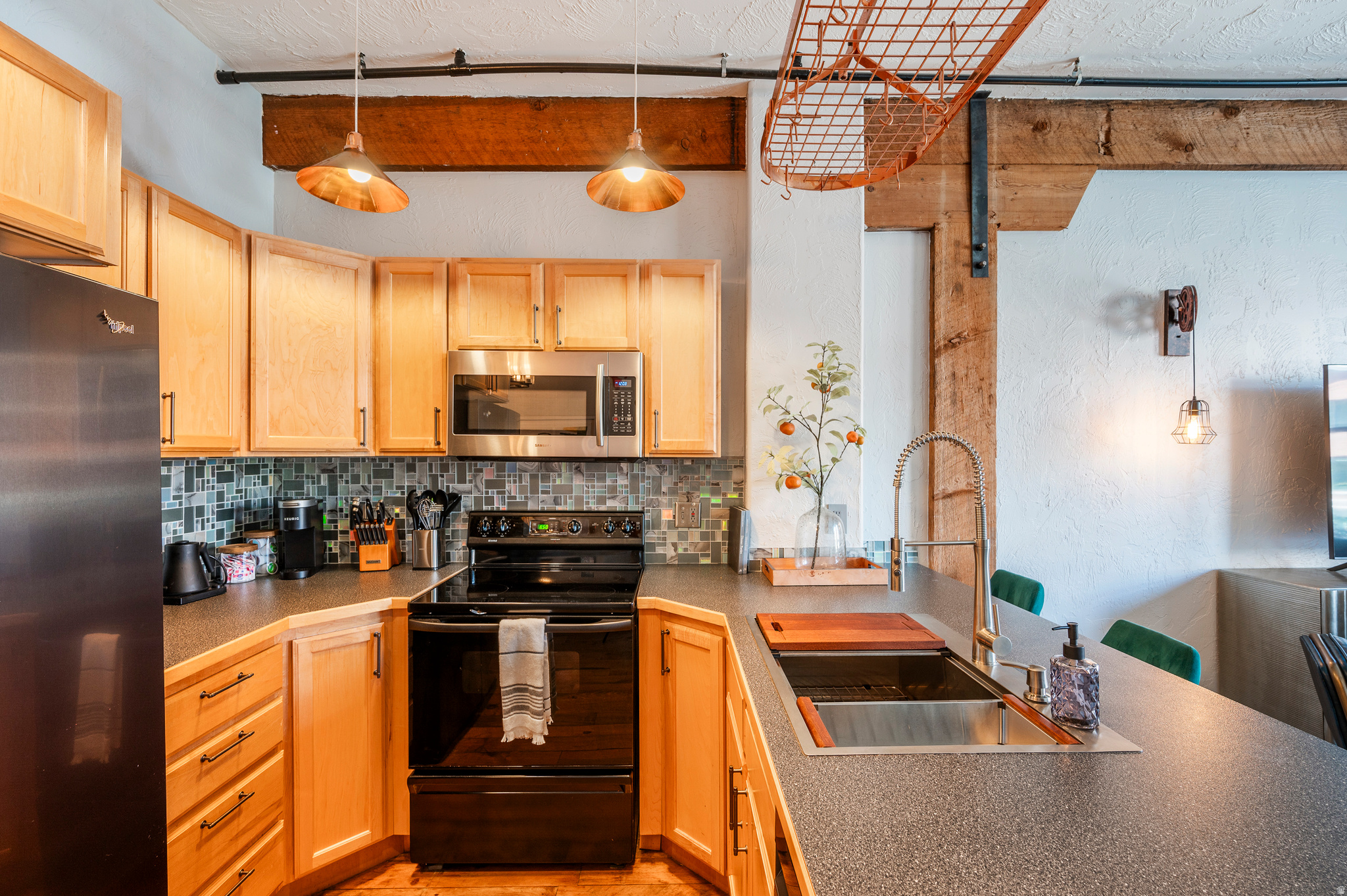 WAREHOUSE DISTRICT CONDOMINIUMS - Residential