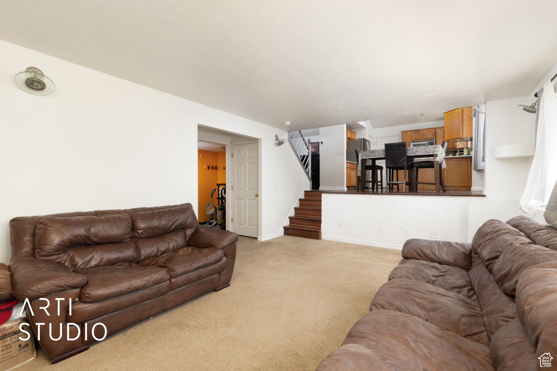 TAYLORS POINTE - Residential